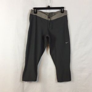Nike Dri-Fit Capri Legging